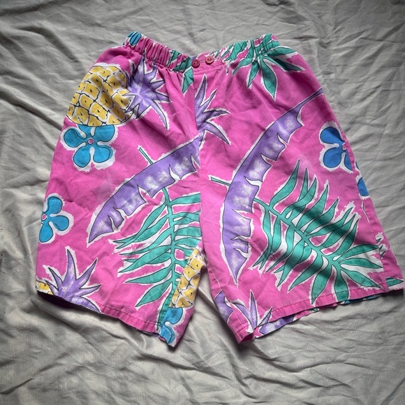 Vintage 90s Pink Pineapple Print Shorts You Babes Size Medium Elastic Waist - Picture 1 of 4